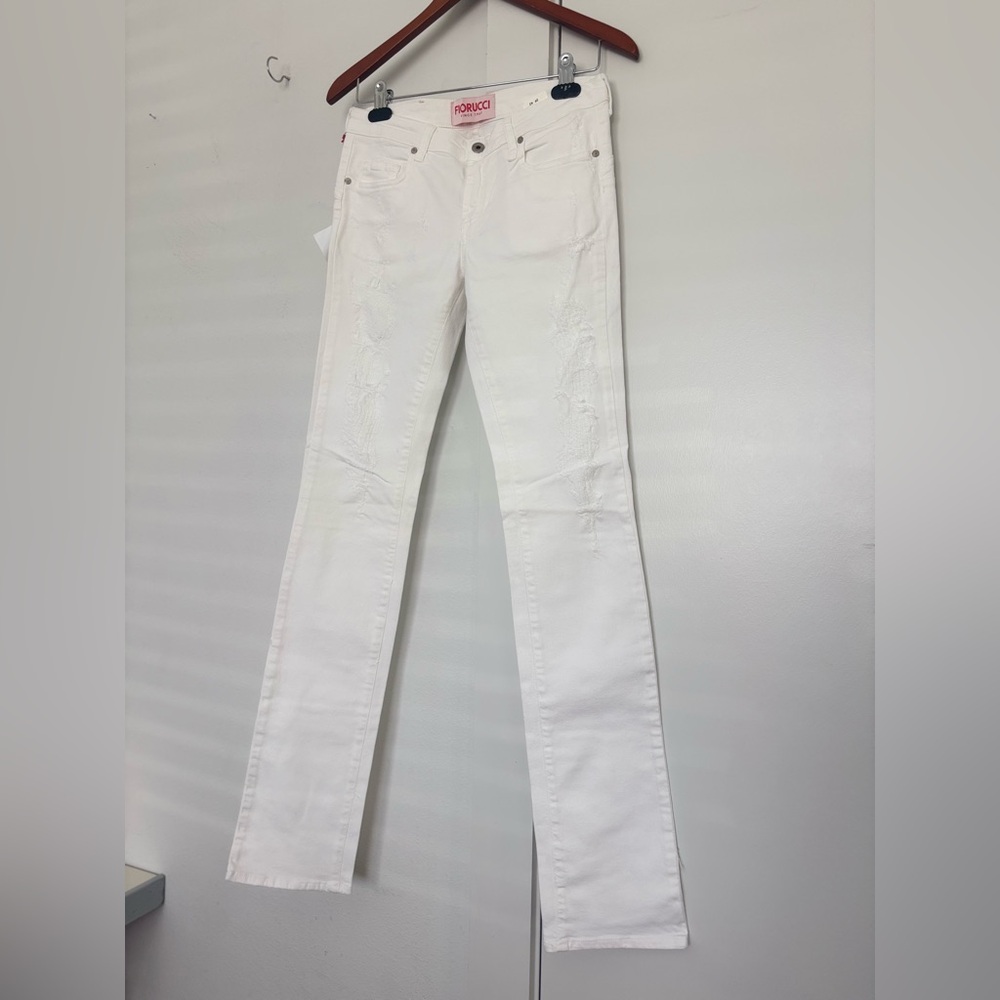 FIORUCCI NWT WHITE DISTRESSED STRAIGHT Y2K LEG MID RISE JEANS SZ 28
